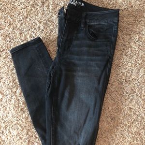 American Eagle black ripped jeans!! Never worn